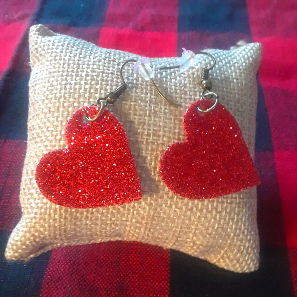Beautiful Valentine's Earrings❤